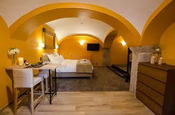 River Hotel 3*